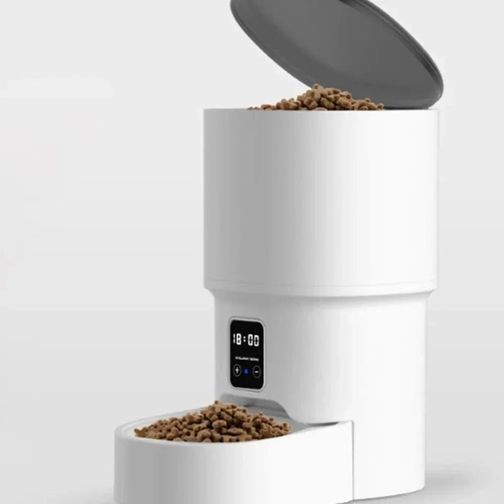 Distributeur de croquettes intelligent pour chat