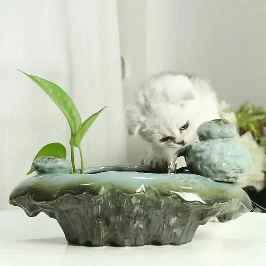Fontaine à eau chat en grenouille - Design apaisant