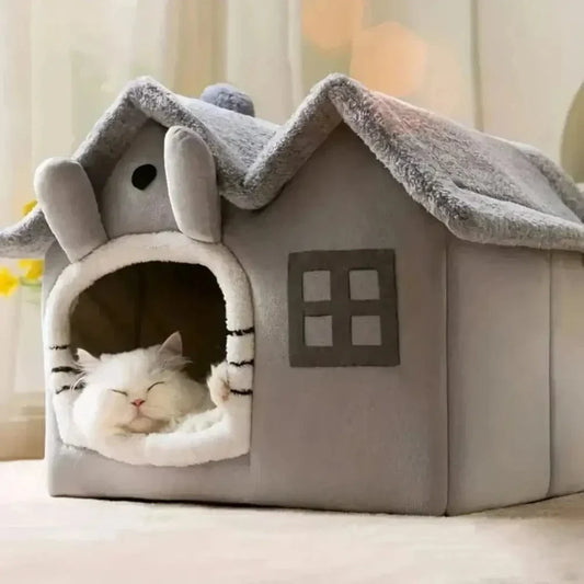 Maison en peluche pour chat - Abri chaleureux